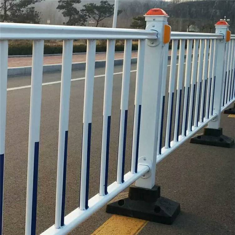 【鄭州馬路市政護欄中間隔離防護欄】價格_廠家 - 中國供應商